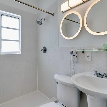 Best Location By The Beach ! Free Wifi - Tv - All Amenities 103 Miami Beach Exterior photo