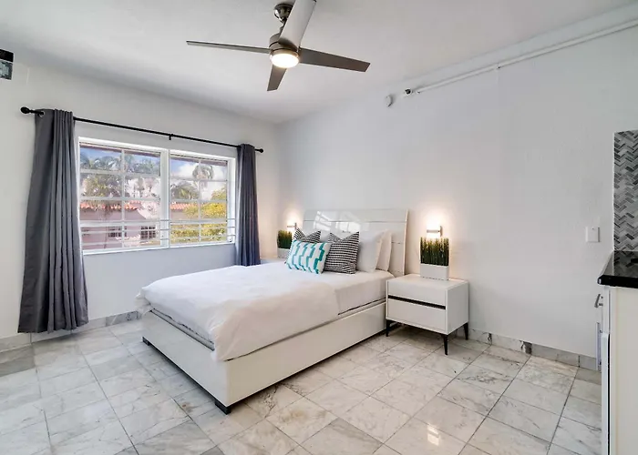 Best Location By The Beach ! Free Wifi - Tv - All Amenities 103